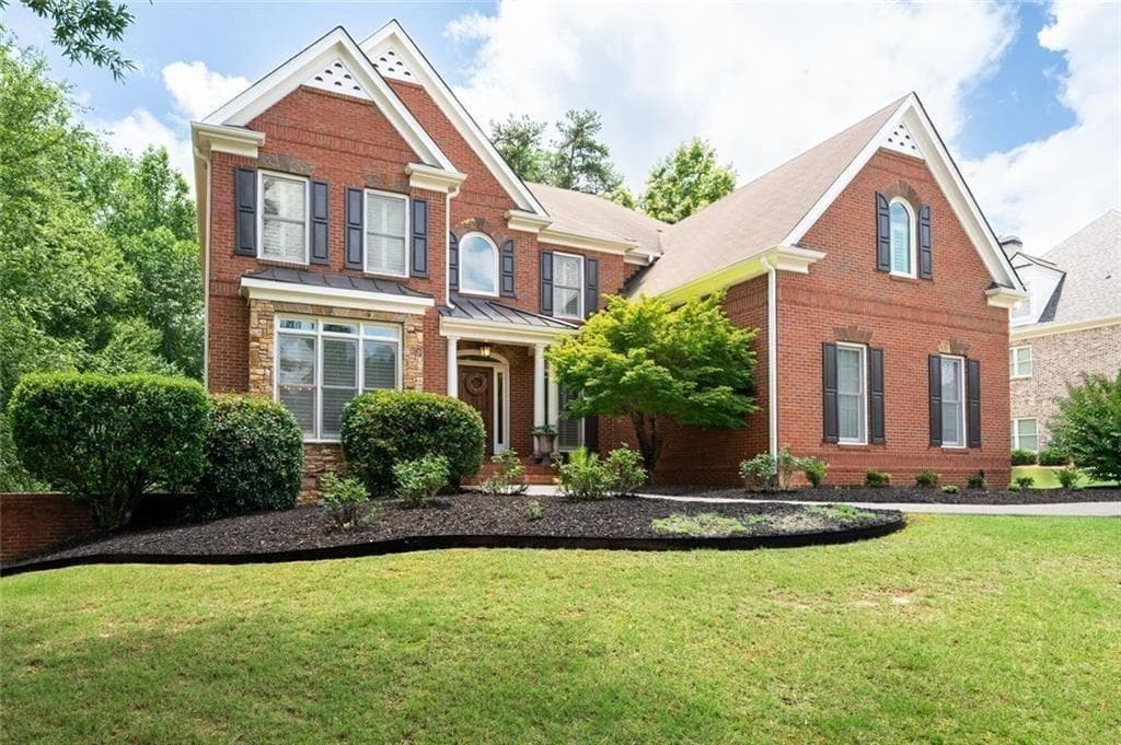 6 bedroom, 6 bathroom, 5,378 sq ft single family residence for sale at 3045 Moss Stone Lane, Marietta, GA 30064 — photo 2