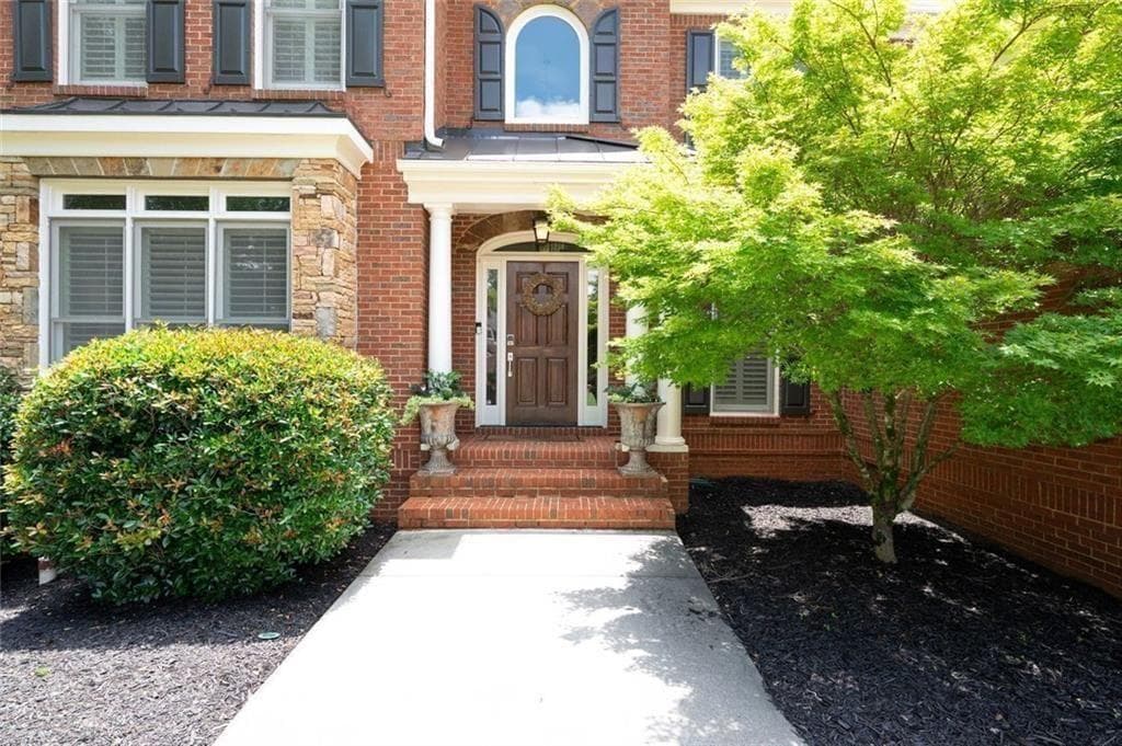 6 bedroom, 6 bathroom, 5,378 sq ft single family residence for sale at 3045 Moss Stone Lane, Marietta, GA 30064 — photo 6