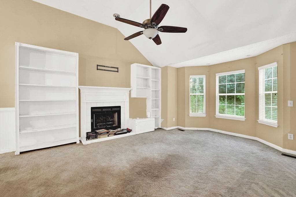 3 bedroom, 3 bathroom, 2,193 sq ft single family residence under contract at 454 Bradshaw Lane, Canton, GA 30115 — photo 4