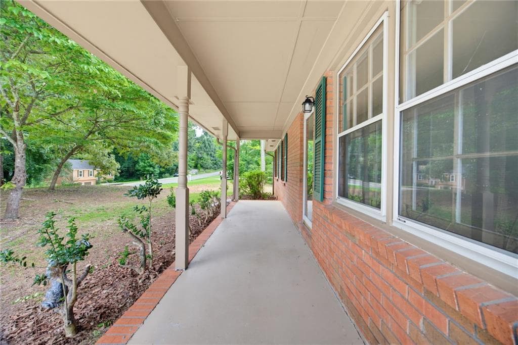 2 bedroom, 2 bathroom, 1,100 sq ft single family residence for sale at 640 Davis Mill Road, Dallas, GA 30157 — photo 5