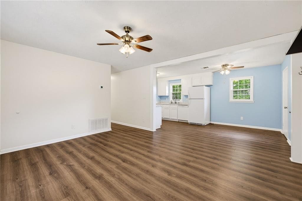 2 bedroom, 2 bathroom, 1,100 sq ft single family residence for sale at 640 Davis Mill Road, Dallas, GA 30157 — photo 8