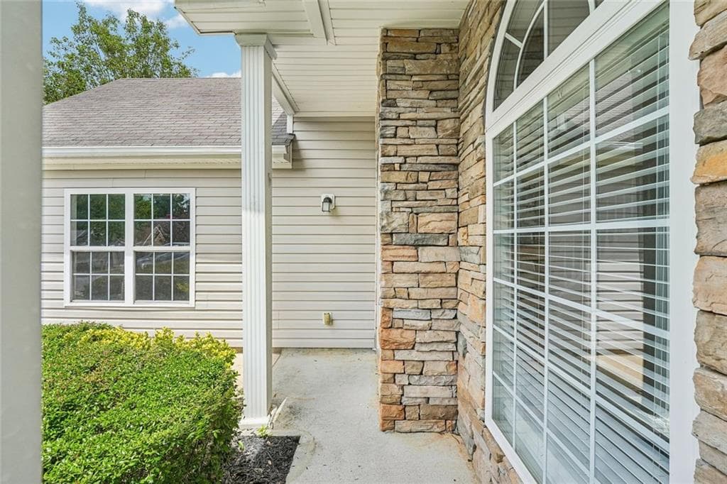 3 bedroom, 2 bathroom, 1,524 sq ft single family residence for sale at 307 Providence Road, Dallas, GA 30157 — photo 4