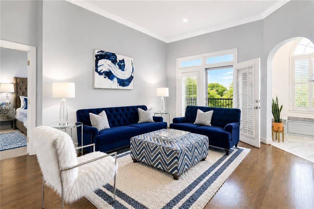 2 bedroom, 3 bathroom, 1,693 sq ft condominium for sale at 1735 Peachtree Street 430, Atlanta, GA 30309 — photo 1 of 44