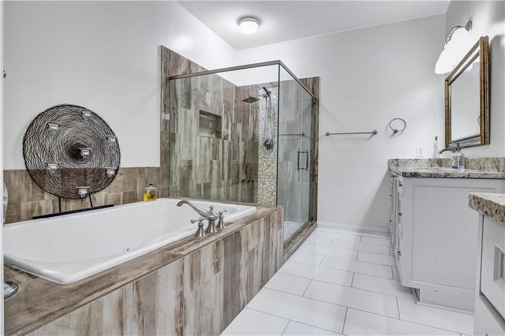2 bedroom, 3 bathroom, 1,693 sq ft condominium for sale at 1735 Peachtree Street 430, Atlanta, GA 30309 — photo 10