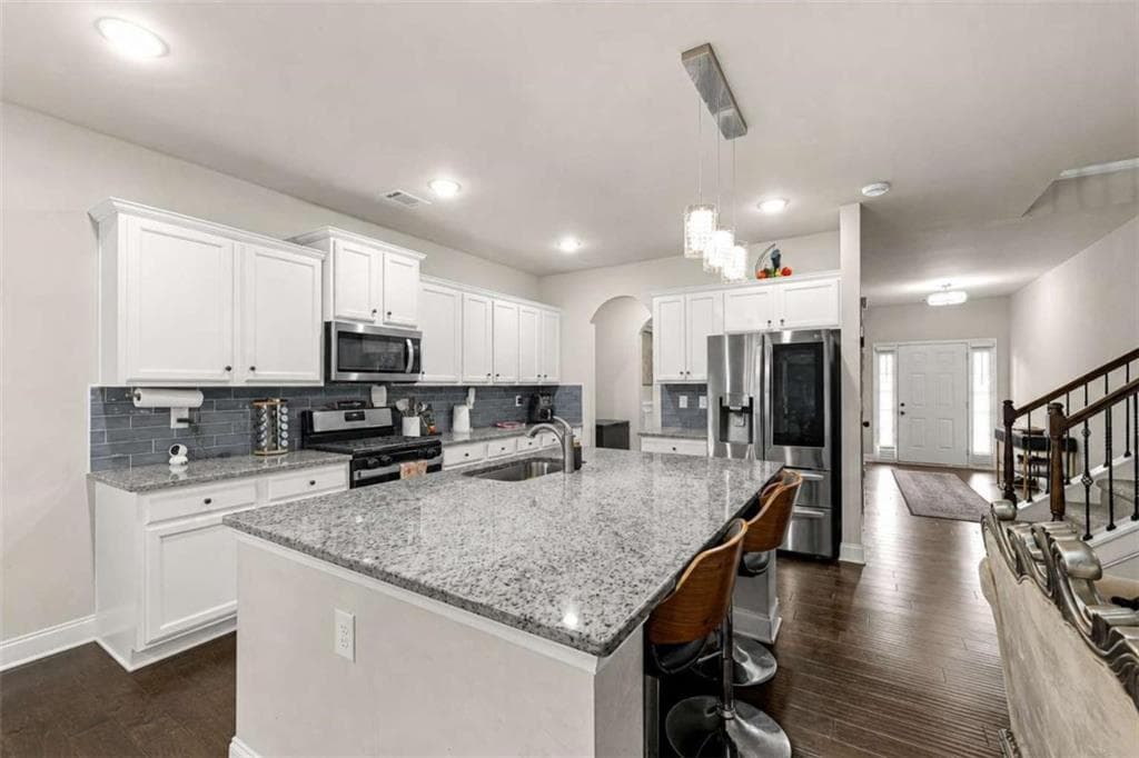4 bedroom, 3 bathroom, 2,712 sq ft single family residence for rent at 3748 Southfield, Loganville, GA 30052 for $2,950 a month — photo 6