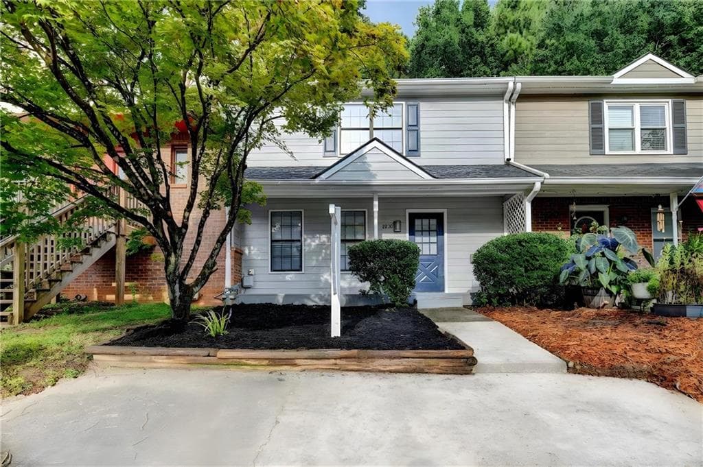 2 bedroom, 3 bathroom, 1,320 sq ft townhouse under contract at 8030 Sand Wedge Circle, Kennesaw, GA 30144