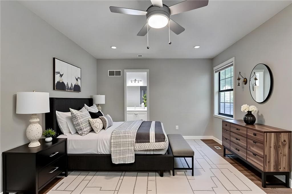 2 bedroom, 3 bathroom, 1,320 sq ft townhouse under contract at 8030 Sand Wedge Circle, Kennesaw, GA 30144 — photo 5