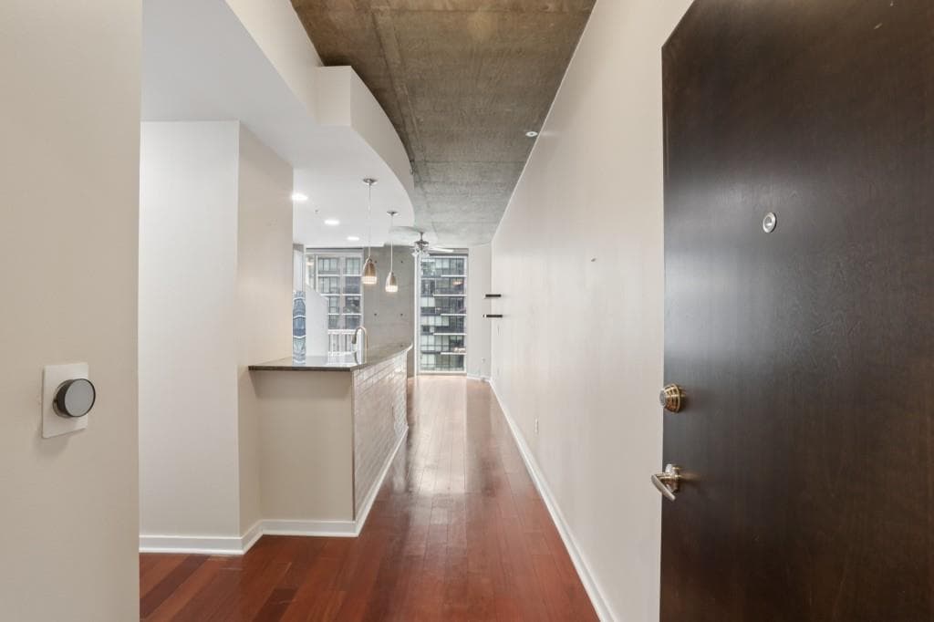 1 bedroom, 1 bathroom, 838 sq ft condominium for sale at 855 Peachtree Street 1311, Atlanta, GA 30308 — photo 9