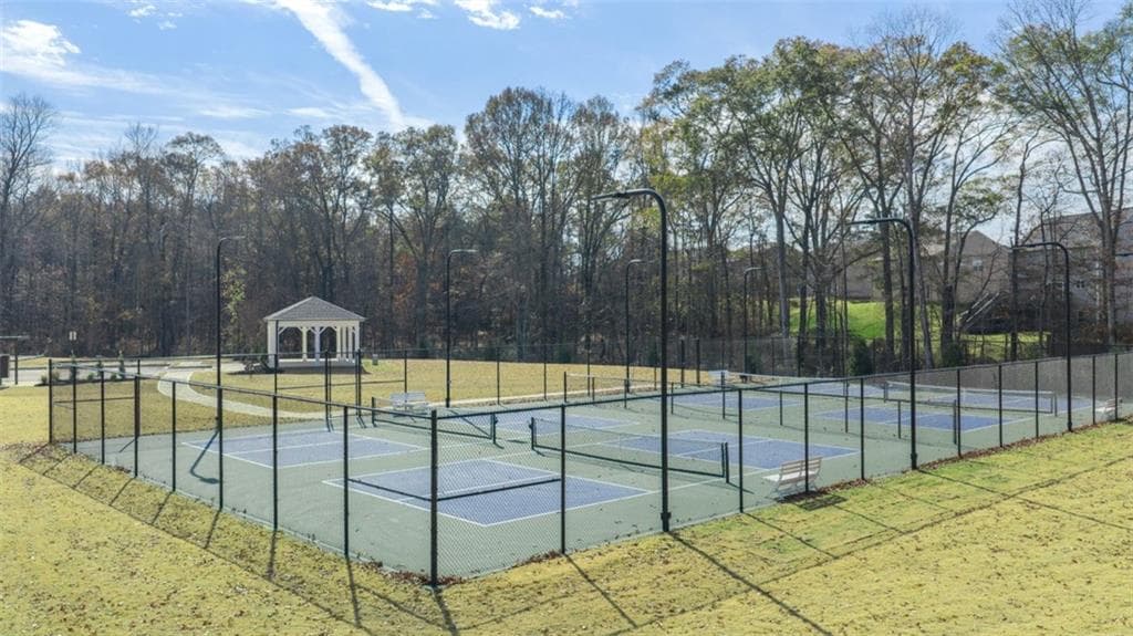 3 bedroom, 2 bathroom, 1,714 sq ft single family residence for sale at 263 Bristol Boulevard, Winder, GA 30680 — photo 5