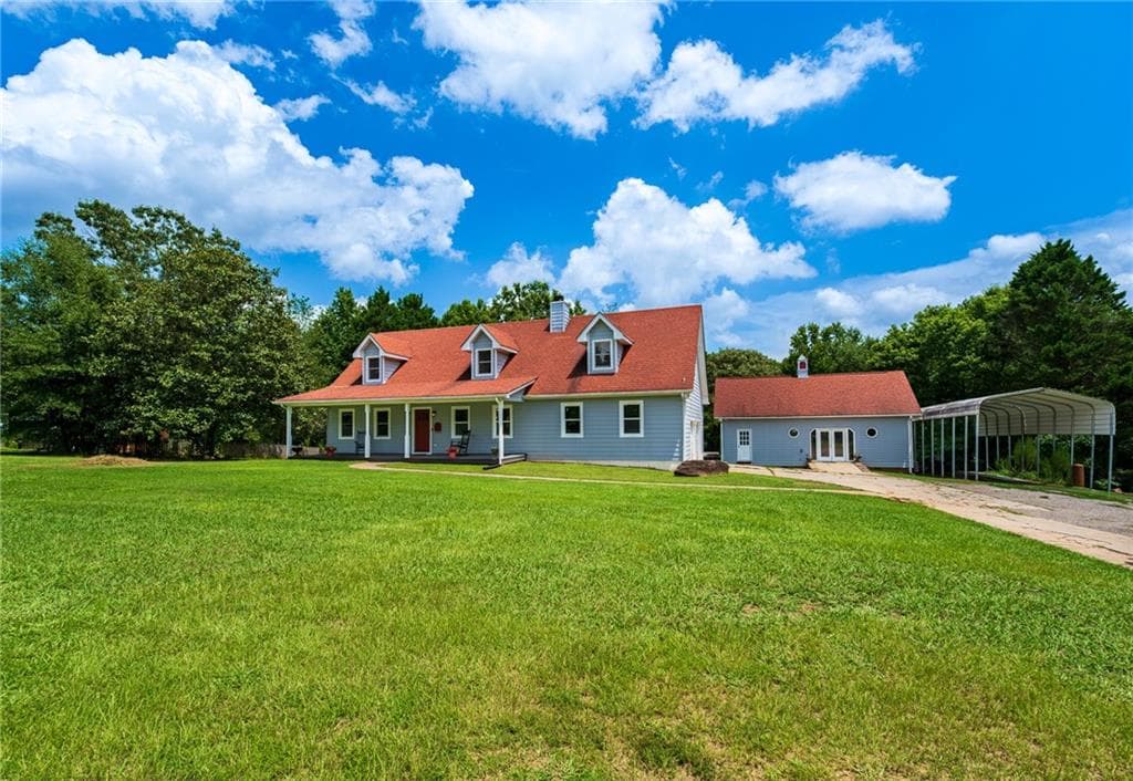 3 bedroom, 3 bathroom, 3,457 sq ft single family residence for sale at 506 Bill Watkins Road, Hoschton, GA 30548 — photo 2