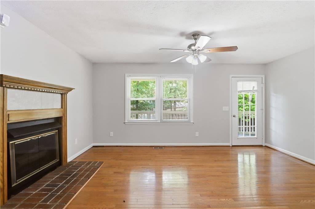 4 bedroom, 2 bathroom, 1,872 sq ft single family residence for sale at 2333 Donnie Lee Drive, Gainesville, GA 30506 — photo 10