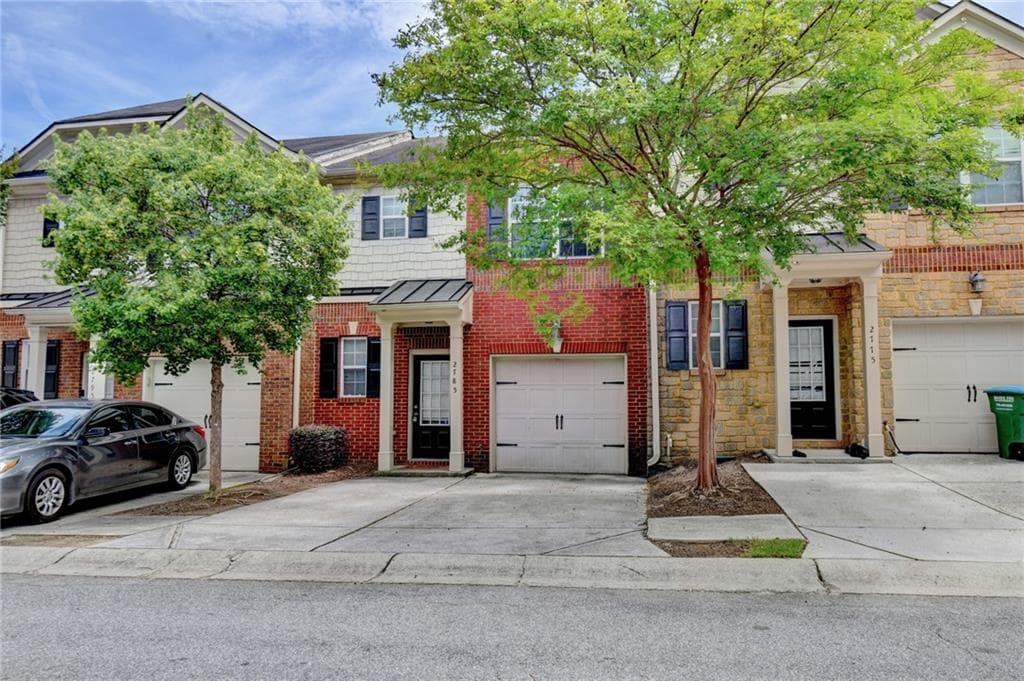3 bedroom, 3 bathroom, 1,538 sq ft townhouse for rent at 2785 Sudbury Trace, Norcross, GA 30071 for $2,800 a month — photo 3