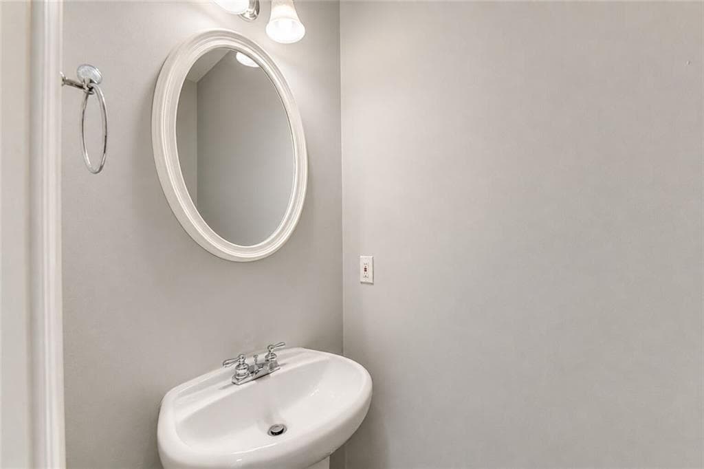 3 bedroom, 3 bathroom, 1,538 sq ft townhouse for rent at 2785 Sudbury Trace, Norcross, GA 30071 for $2,800 a month — photo 6