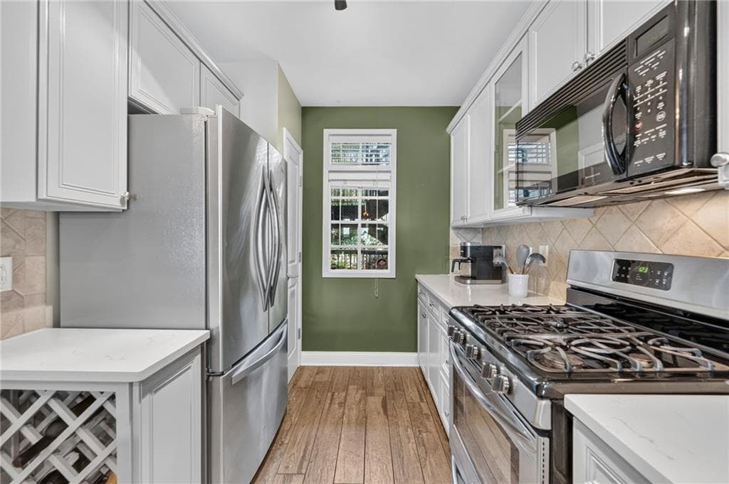 2 bedroom, 2 bathroom, 1,293 sq ft condominium for sale at 210 Creek View Lane 201, Roswell, GA 30075 — photo 10