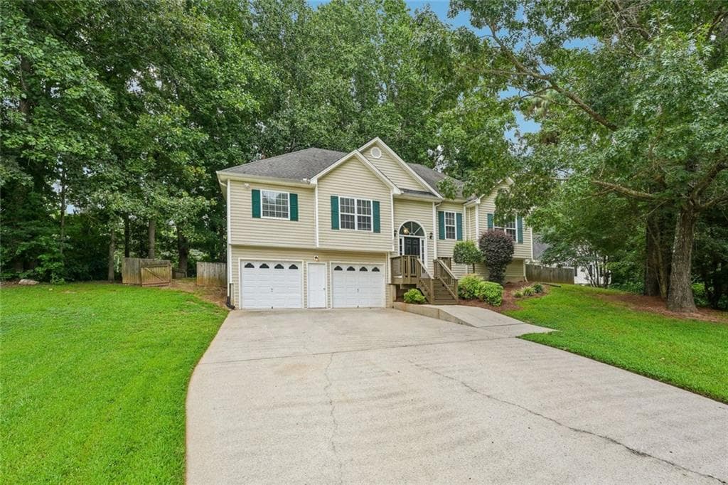 3 bedroom, 3 bathroom, 1,557 sq ft single family residence under contract at 245 Glen Ridge Drive, Villa Rica, GA 30180 — photo 3