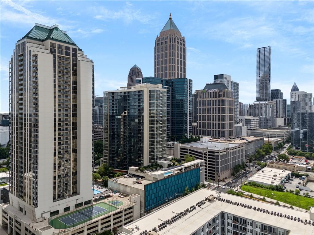 1 bedroom, 1 bathroom, 813 sq ft condominium for rent at 1280 W Peachtree Street 1207, Atlanta, GA 30309 for $2,200 a month — photo 1 of 42