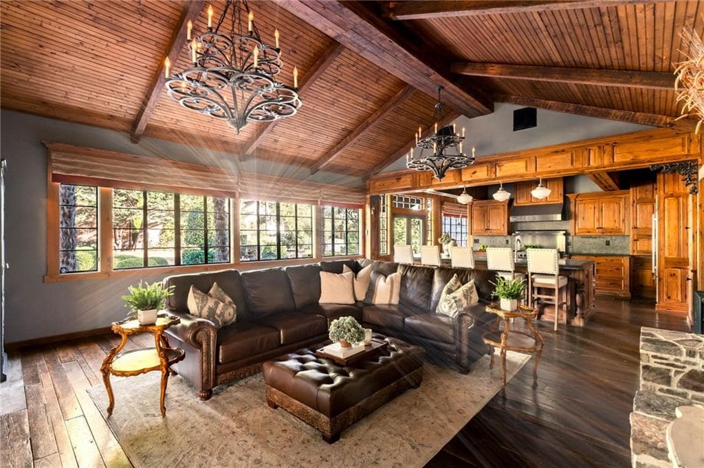 4 bedroom, 4 bathroom, 4,186 sq ft single family residence for sale at 486 Church Street, Marietta, GA 30060 — photo 9