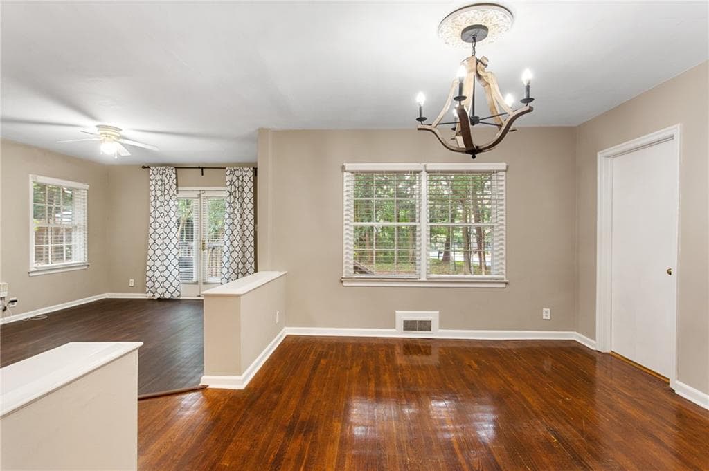 3 bedroom, 2 bathroom, 1,417 sq ft single family residence under contract at 851 Cardova Drive, Atlanta, GA 30324 — photo 8
