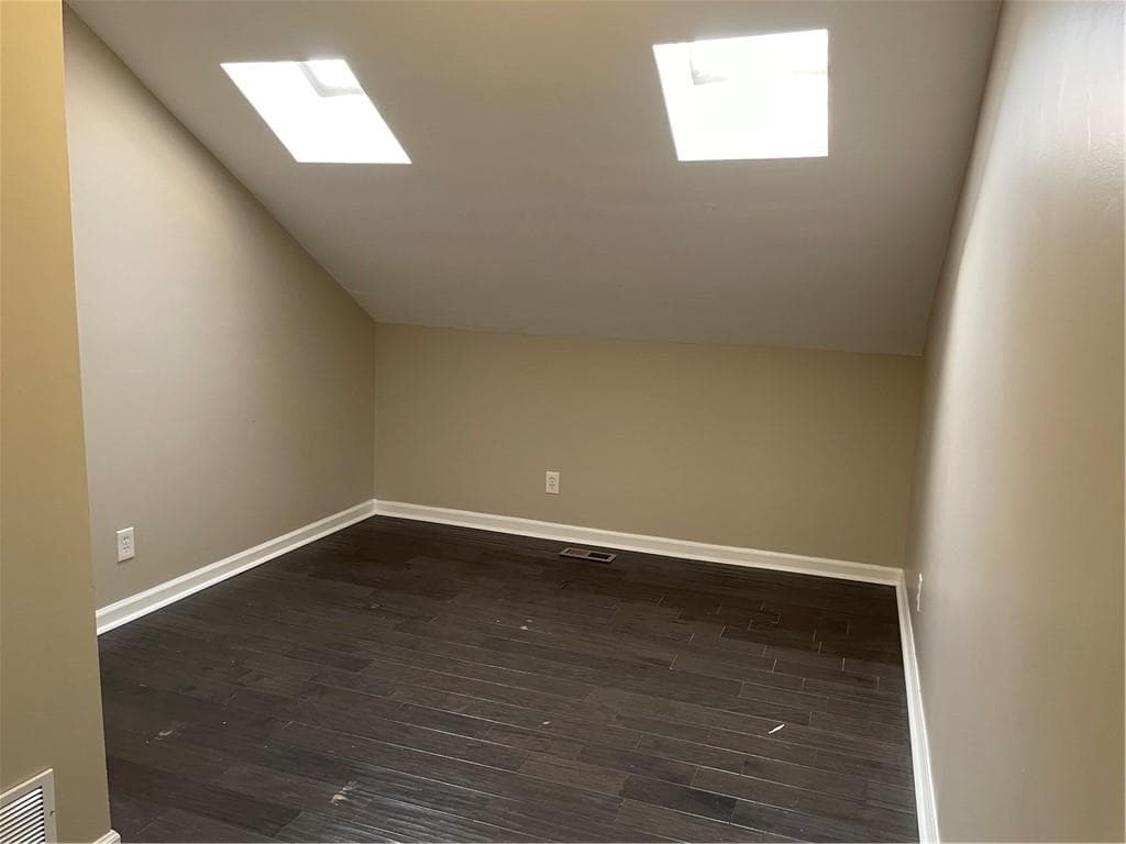 3 bedroom, 2 bathroom, 1,198 sq ft townhouse for rent at 1524 Planters Ridge Lane, Alpharetta, GA 30004 for $2,000 a month — photo 10
