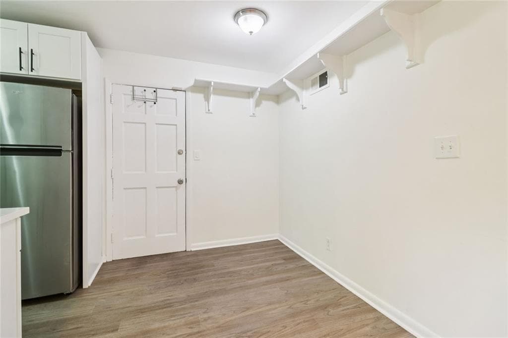 1 bedroom, 1 bathroom, 640 sq ft condominium for sale at 1284 Piedmont Avenue 12, Atlanta, GA 30309 — photo 9
