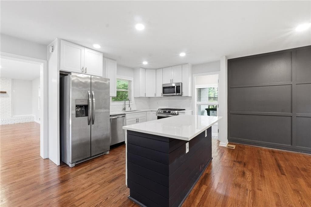 3 bedroom, 2 bathroom, 1,482 sq ft single family residence under contract at 26 Vanguard Circle, Marietta, GA 30060 — photo 8