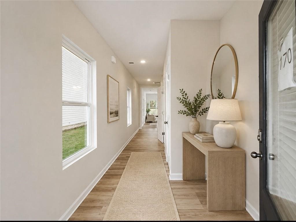 3 bedroom, 3 bathroom, 2,086 sq ft single family residence under contract at 11834 Neely Lane, Covington, GA 30014 — photo 4