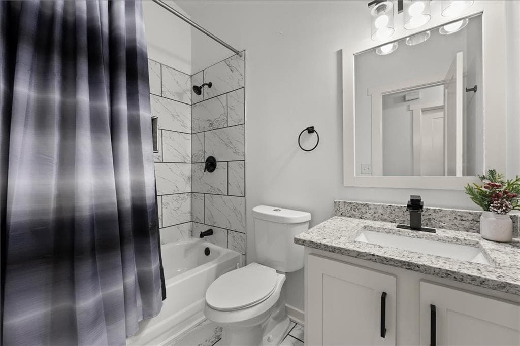 3 bedroom, 3 bathroom, 1,841 sq ft single family residence for rent at 6338 Stablewood Way, Lithonia, GA 30058 for $2,500 a month — photo 8
