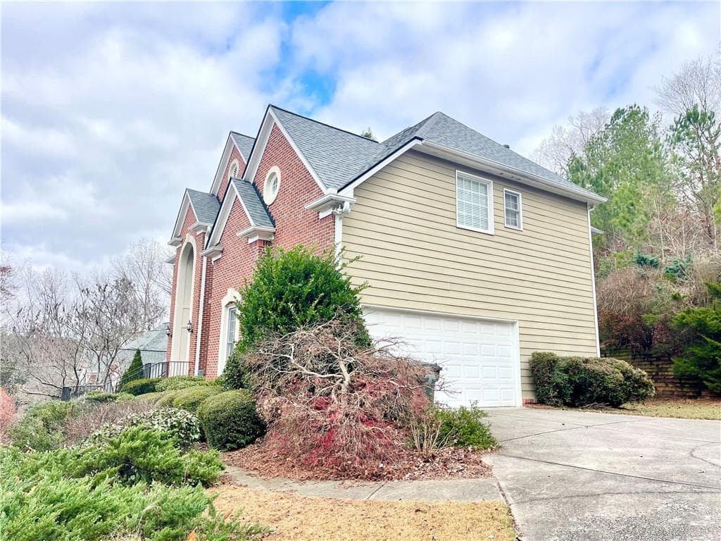5 bedroom, 4 bathroom, 3,246 sq ft single family residence for rent at 555 Vinings Springs Drive, Mableton, GA 30126 for $3,585 a month — photo 3