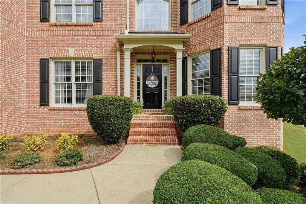 5 bedroom, 4 bathroom, 3,889 sq ft single family residence under contract at 1734 Woodbow Path, Dacula, GA 30019 — photo 7