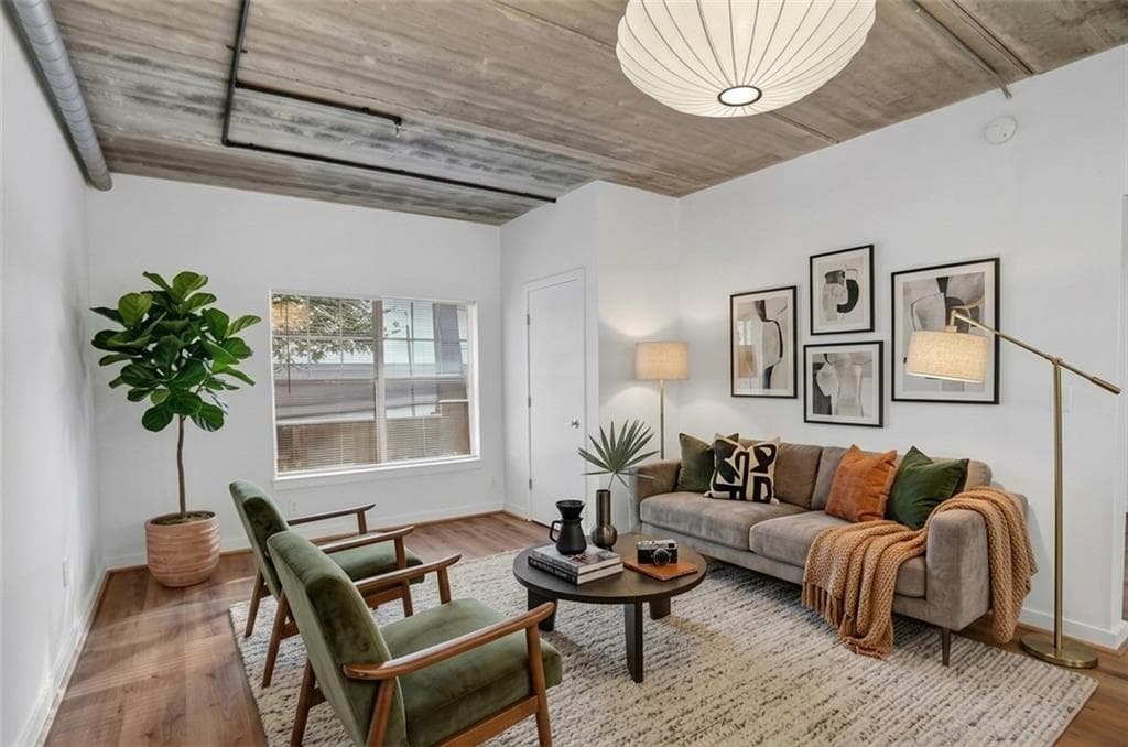 1 bedroom, 1 bathroom, 775 sq ft condominium under contract at 800 Peachtree Street 1020, Atlanta, GA 30308 — photo 9