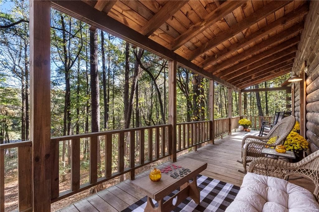 3 bedroom, 2 bathroom, 3,675 sq ft single family residence for sale at 7790 Atlanta Newnan Road, Chattahoochee Hills, GA 30268 — photo 4