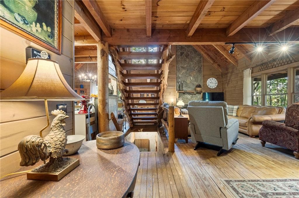 3 bedroom, 2 bathroom, 3,675 sq ft single family residence for sale at 7790 Atlanta Newnan Road, Chattahoochee Hills, GA 30268 — photo 5