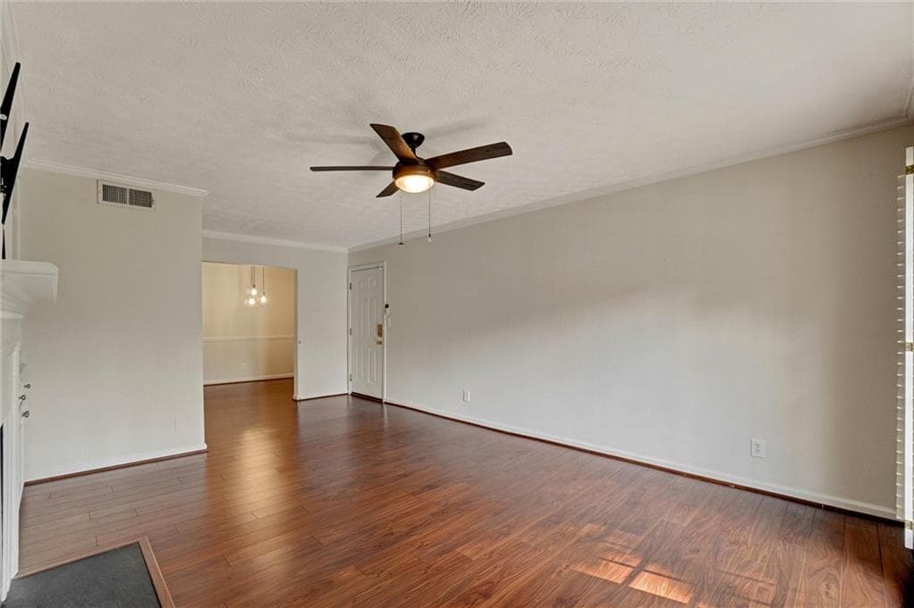 2 bedroom, 2 bathroom, 1,181 sq ft condominium for rent at 3513 Essex Avenue 67, Atlanta, GA 30339 for $1,895 a month — photo 6