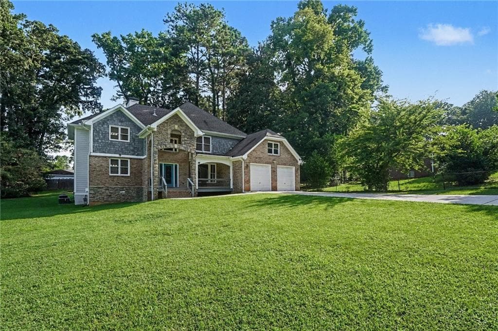 4 bedroom, 4 bathroom, 3,522 sq ft single family residence under contract at 346 Tonawanda Drive, Atlanta, GA 30315 — photo 4