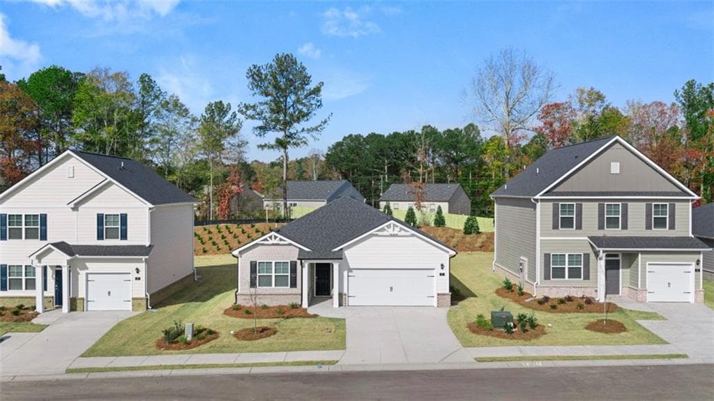 3 bedroom, 2 bathroom, 1,714 sq ft single family residence for sale at 284 Bristol Boulevard, Winder, GA 30680 — photo 2