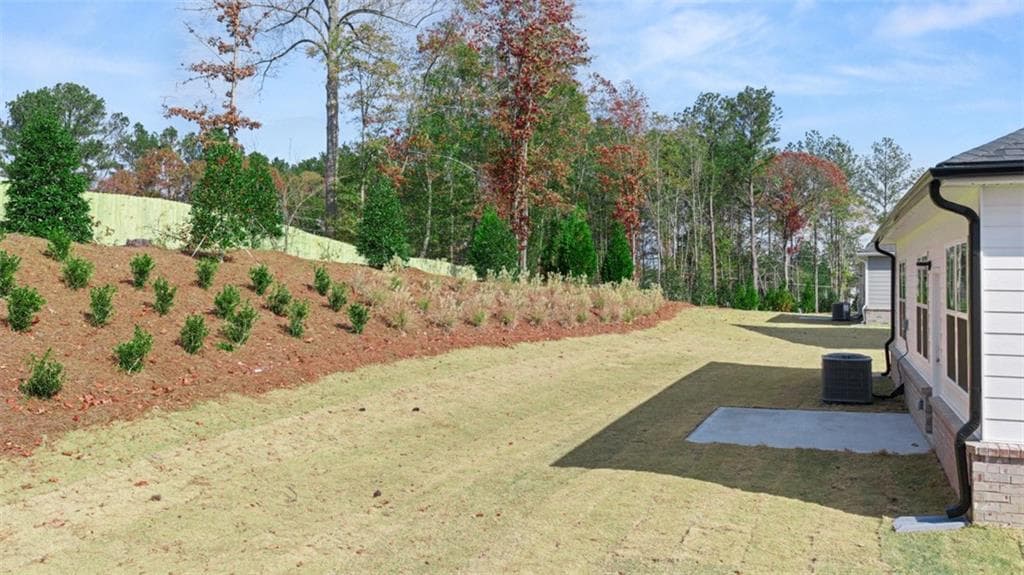 3 bedroom, 2 bathroom, 1,714 sq ft single family residence for sale at 284 Bristol Boulevard, Winder, GA 30680 — photo 4