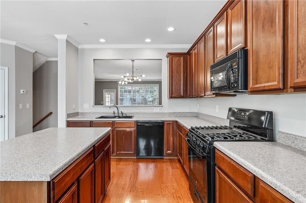 4 bedroom, 4 bathroom, 2,507 sq ft townhouse for rent at 4721 Creekside Villas Way, Smyrna, GA 30082 for $2,950 a month — photo 10