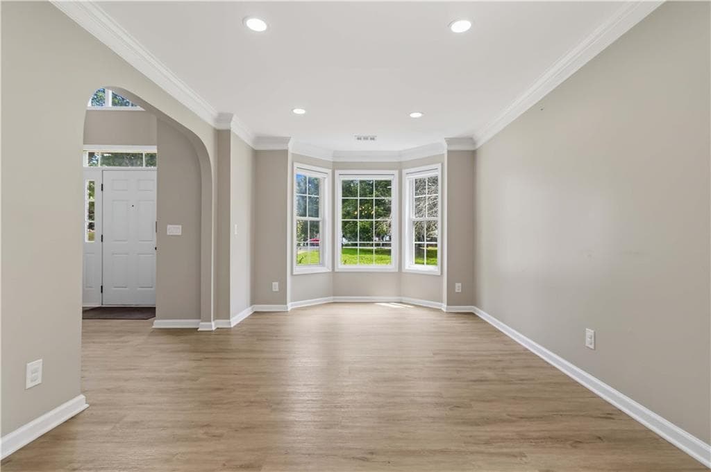 3 bedroom, 3 bathroom, 2,592 sq ft single family residence for sale at 7175 Valance Lane, Cumming, GA 30040 — photo 6