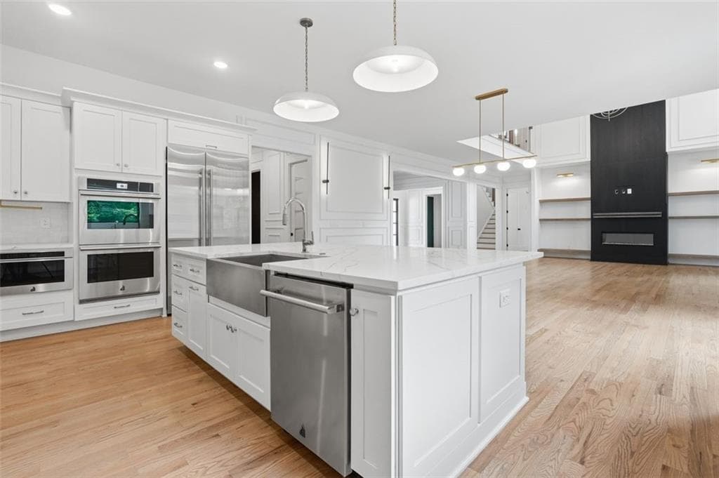5 bedroom, 8 bathroom, 6,682 sq ft single family residence for rent at 1200 Moores Mill Road, Atlanta, GA 30327 for $12,500 a month — photo 8