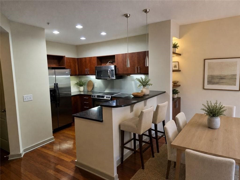 1 bedroom, 1 bathroom, 770 sq ft condominium for rent at 390 17th Street 3064, Atlanta, GA 30363 for $1,595 a month — photo 3