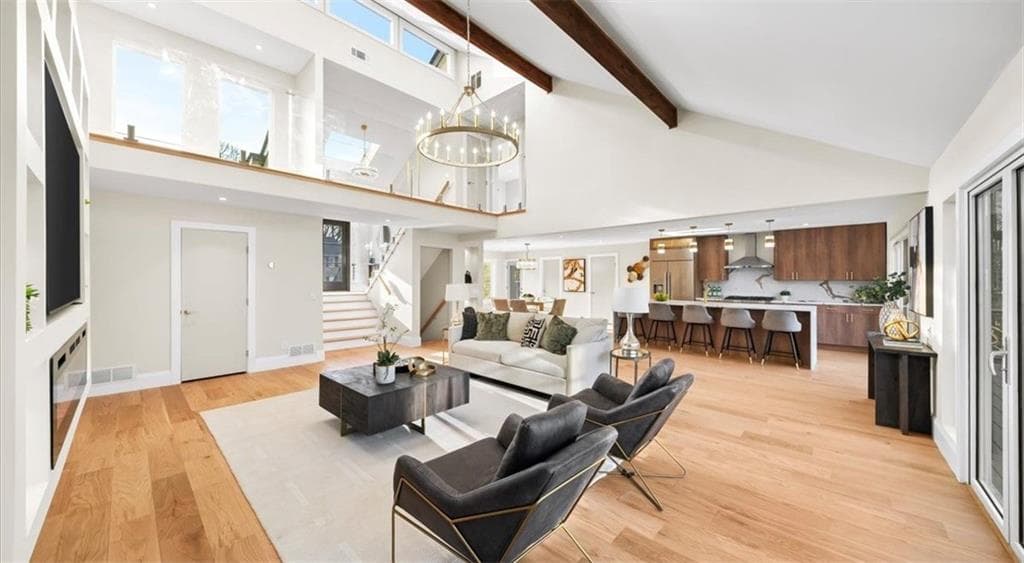 7 bedroom, 5 bathroom, 5,264 sq ft single family residence under contract at 250 Bruton Way, Sandy Springs, GA 30342 — photo 6