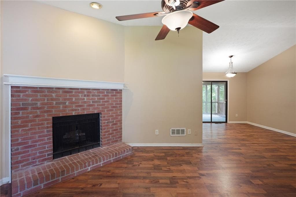 3 bedroom, 2 bathroom, 2,603 sq ft single family residence for sale at 3971 Woodbridge Drive, Snellville, GA 30039 — photo 9