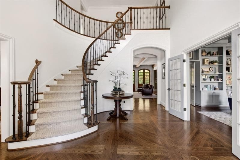 7 bedroom, 9 bathroom, 8,787 sq ft single family residence for sale at 740 Riley Place, Atlanta, GA 30327 — photo 4