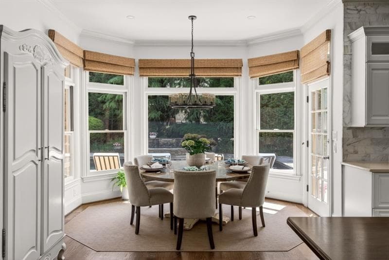 7 bedroom, 9 bathroom, 8,787 sq ft single family residence for sale at 740 Riley Place, Atlanta, GA 30327 — photo 10