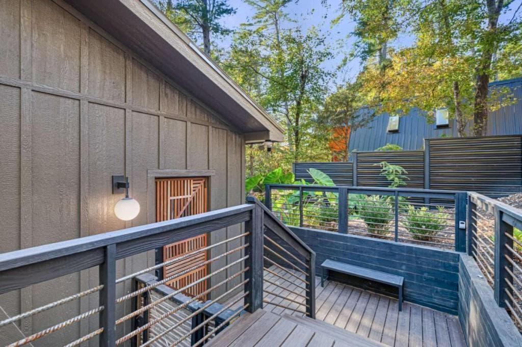 2 bedroom, 2 bathroom, 1,300 sq ft single family residence for sale at 35 Dogwood Riverside Drive, Blue Ridge, GA 30513 — photo 8