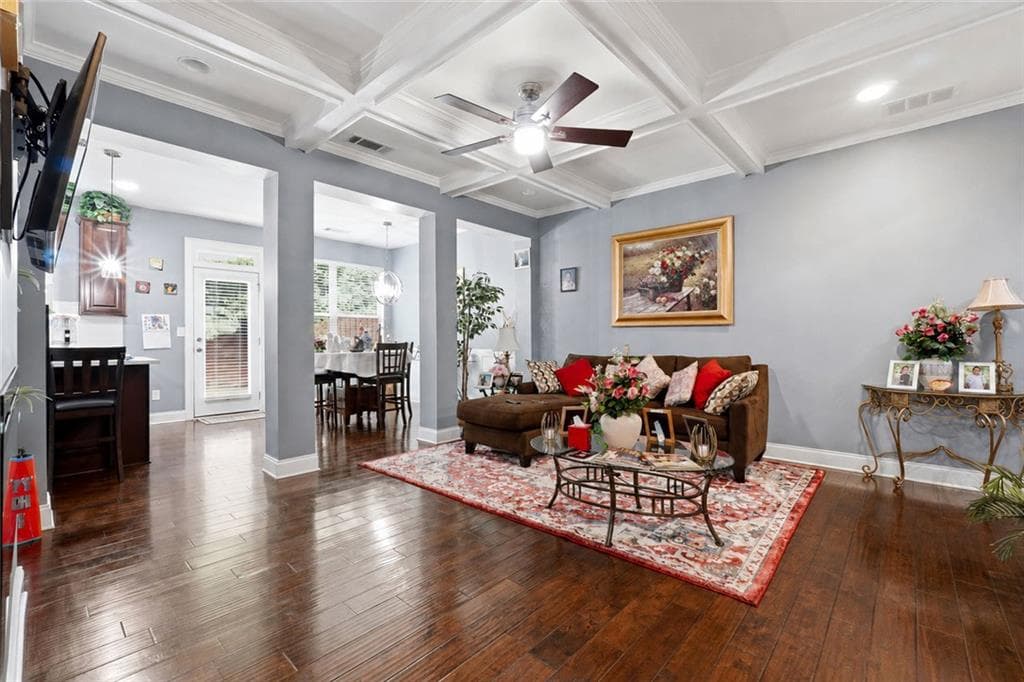 3 bedroom, 3 bathroom, 2,340 sq ft townhouse under contract at 5058 Whiteoak Street, Smyrna, GA 30080 — photo 3