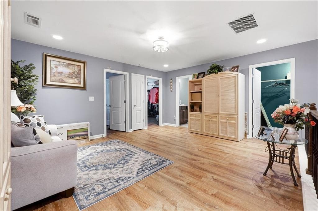 3 bedroom, 3 bathroom, 2,340 sq ft townhouse under contract at 5058 Whiteoak Street, Smyrna, GA 30080 — photo 10