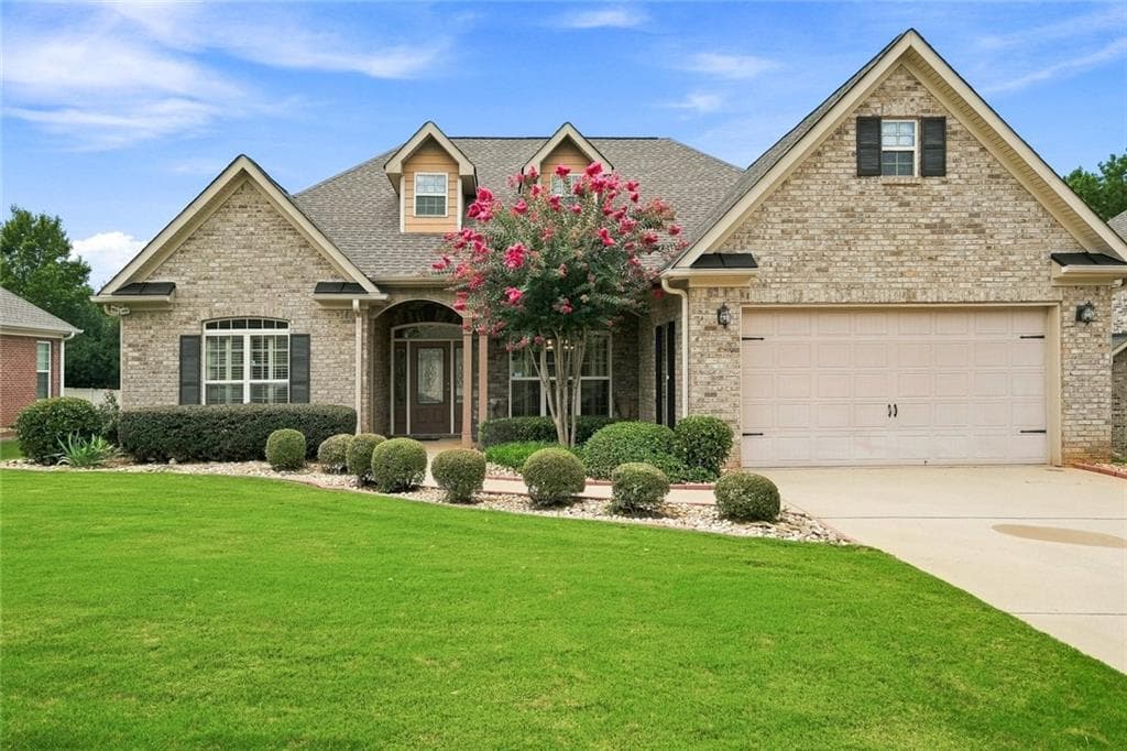 3 bedroom, 3 bathroom, 2,173 sq ft single family residence sold at 321 Relative Trail, Mcdonough, GA 30253