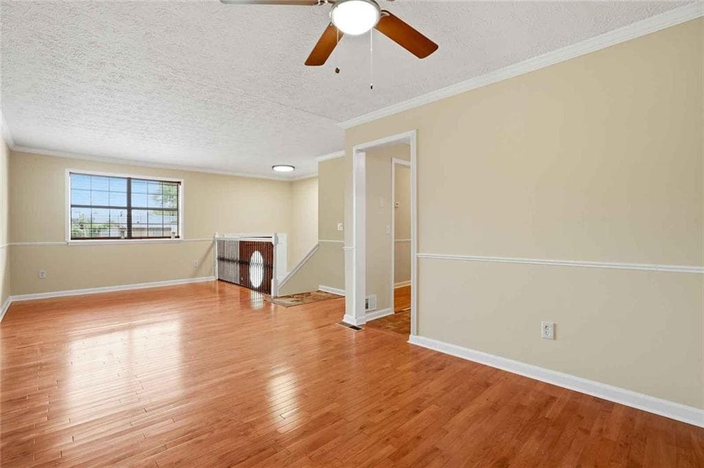 7 bedroom, 3 bathroom, 3,127 sq ft single family residence for sale at 4780 Big Valley Road, Stone Mountain, GA 30083 — photo 8