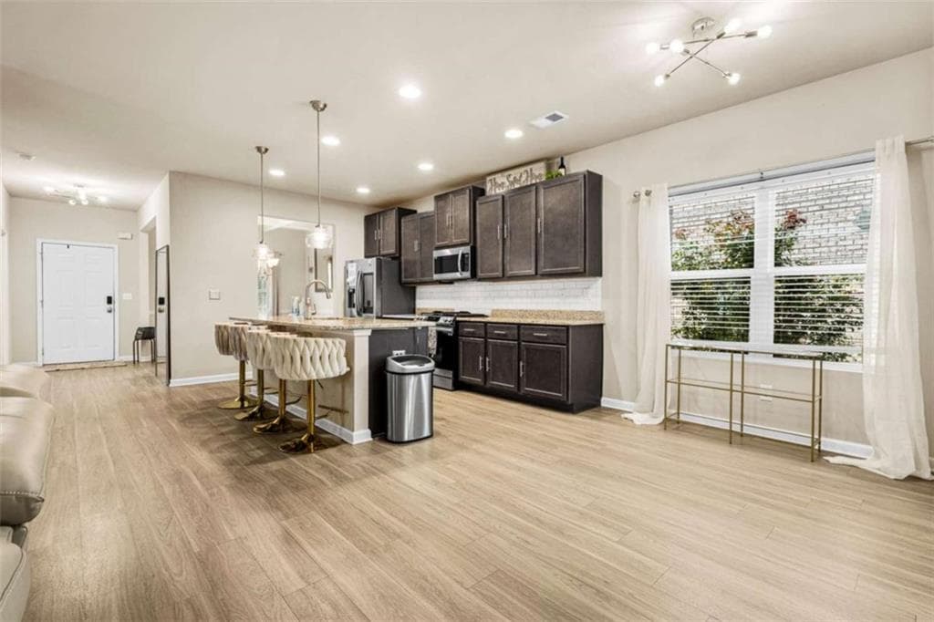 4 bedroom, 3 bathroom, 2,934 sq ft single family residence for rent at 684 Armitage Way, Stockbridge, GA 30281 for $2,400 a month — photo 7